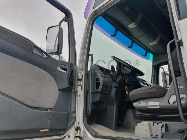 Man TGA 18.430 · Ano 2005