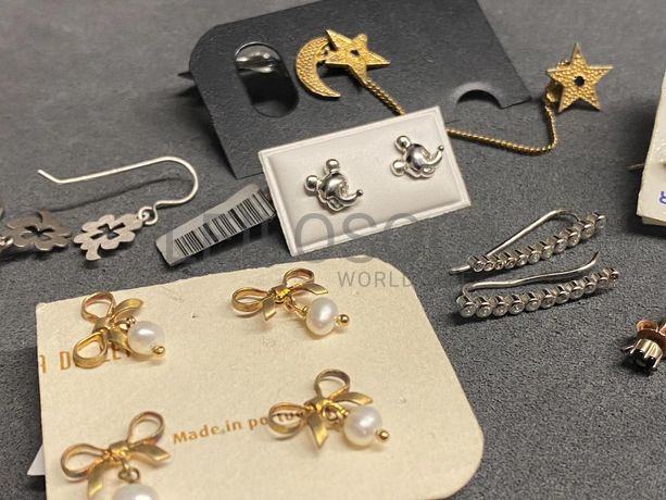 Brincos em prata e outros materiais