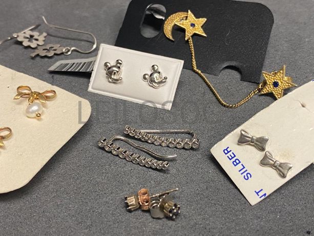 Brincos em prata e outros materiais