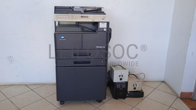 Material Informático ·