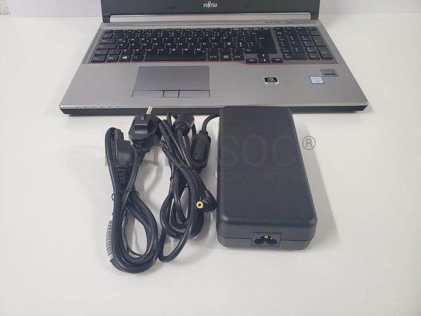 Portátil Workstation Fujitsu Celsius H770