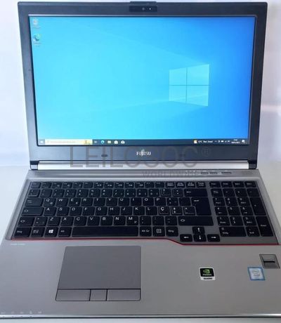 Portátil Workstation Fujitsu Celsius H770