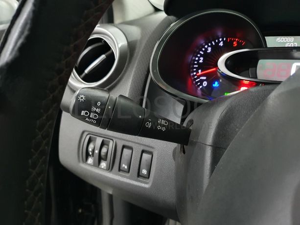 Renault Clio 1.5 DCI · Ano 2014