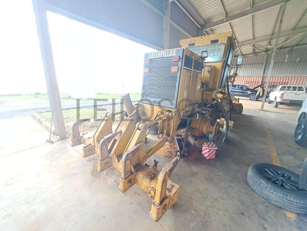 Niveladora Caterpillar 160H · Samba Caju
