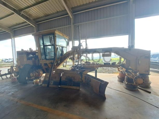 Niveladora Caterpillar 160H · Samba Caju