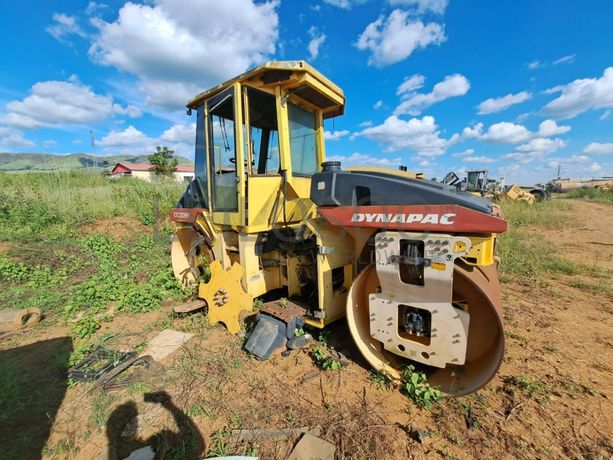 Cilindro Dinapac CC222HF · Samba Caju