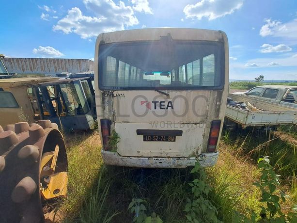 Autocarro Nissan Civillian · Samba Caju