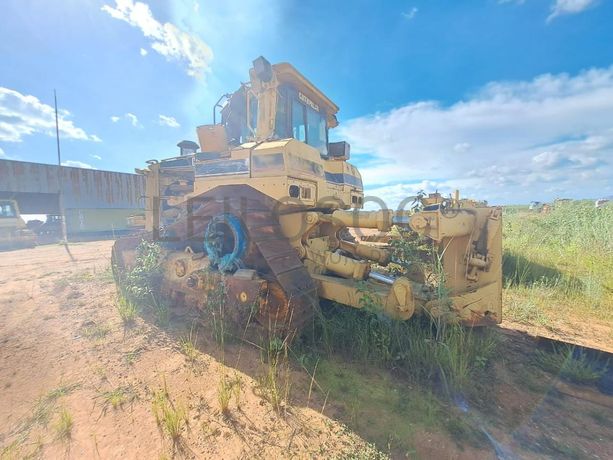 Buldózer Caterpillar D8R · Samba Caju