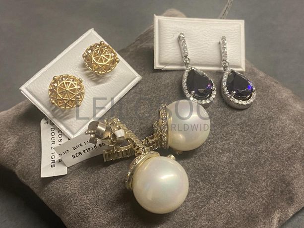 Brincos em prata e outros materiais