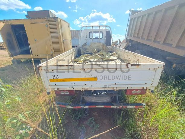 Veículo basculante FOTON Alimark  · Samba Caju