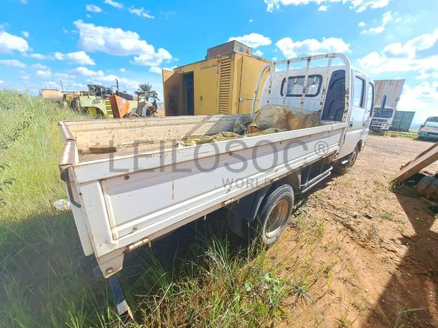 Veículo basculante FOTON Alimark  · Samba Caju