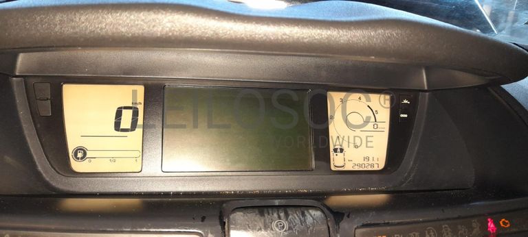 Citroën C4 Grand Picasso 1.6 HDI · Ano 2012