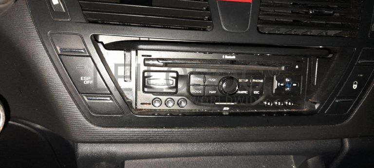 Citroën C4 Grand Picasso 1.6 HDI · Ano 2012