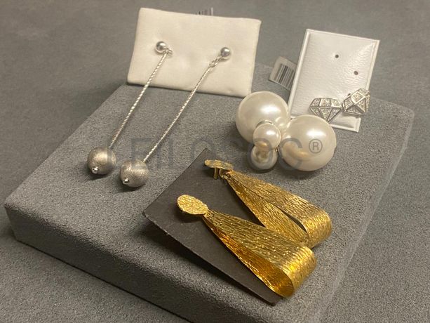 Brincos em prata e outros materiais