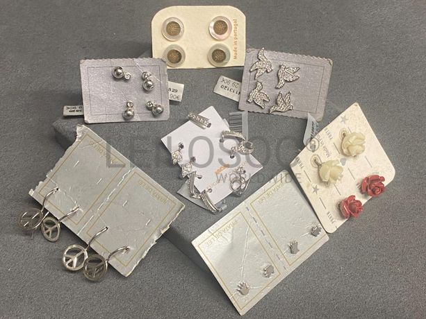 Brincos em prata e outros materiais