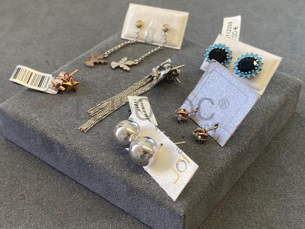 Brincos em prata e outros materiais