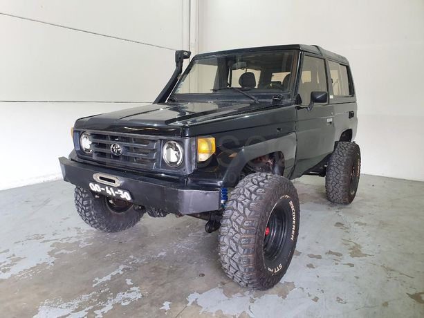 Toyota Land Cruiser 250 · Ano 1988