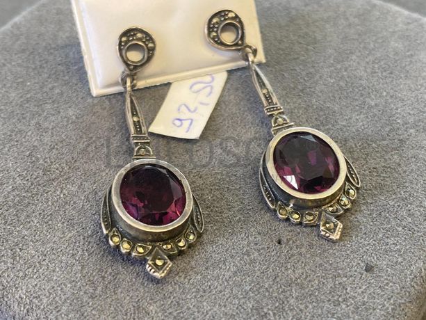 Brincos em prata e outros materiais