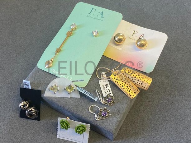 Brincos em prata e outros materiais