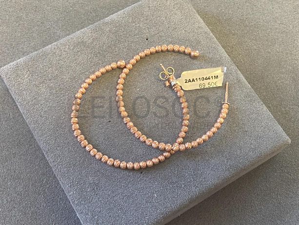 Brincos em prata e outros materiais