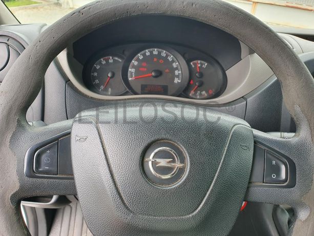 Opel Movano 2.3 CDTI · Ano 2014