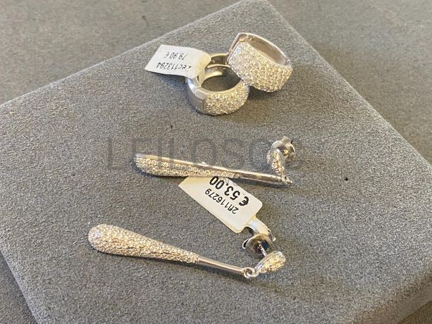 Brincos em prata e outros materiais