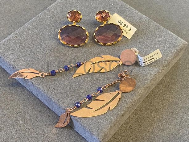 Brincos em prata e outros materiais