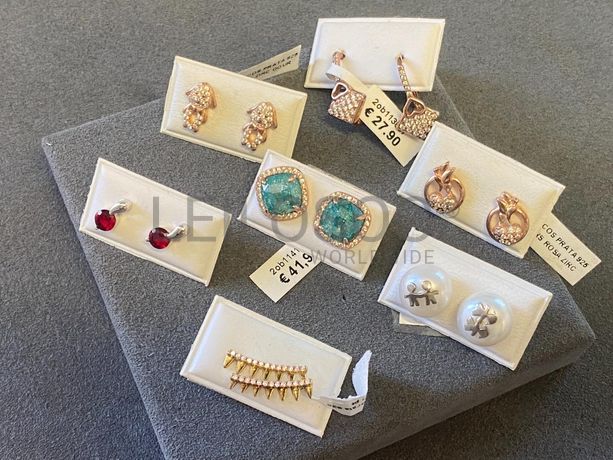 Brincos em prata e outros materiais