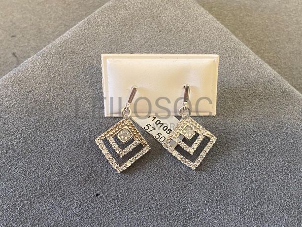 Brincos em prata e outros materiais