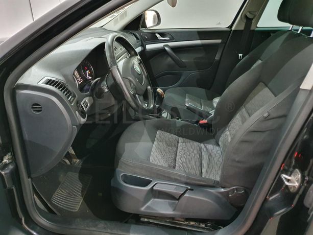 Skoda Octavia 1.6 TDI · Ano 2013