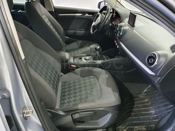 Audi A3 1.6TDI · Ano 2015