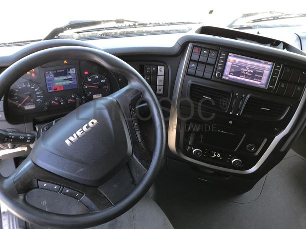 Iveco Stralis XP460 · Ano 2015