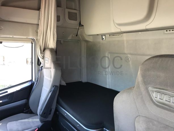 Iveco Stralis XP460 · Ano 2015