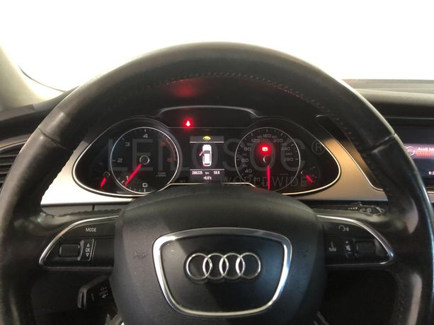 Audi A4 2.0TDI · Ano 2012