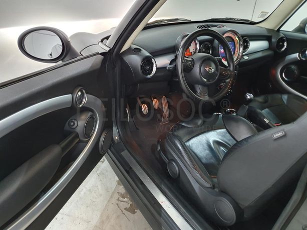 Mini Cooper S 1.6 · Ano 2011