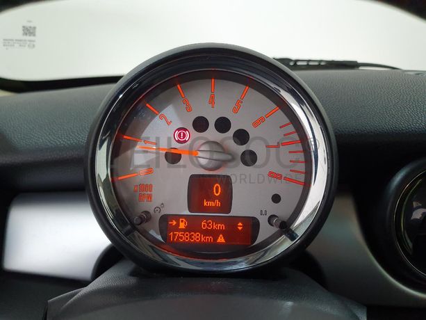 Mini Cooper S 1.6 · Ano 2011