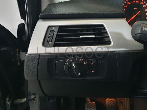 BMW 320D · Ano 2008