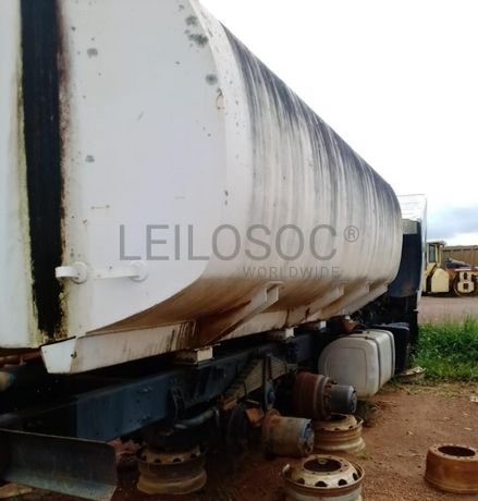 Peças e componentes - Volvo FM 400 - M'Banza Congo · Samba Caju