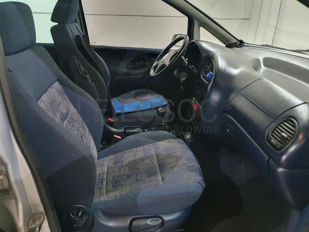 Volkswagen Sharan 1.9 TDI · Ano 1998