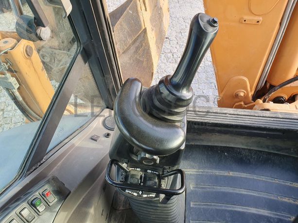 Retroescavadora Case 580 Super R Plus