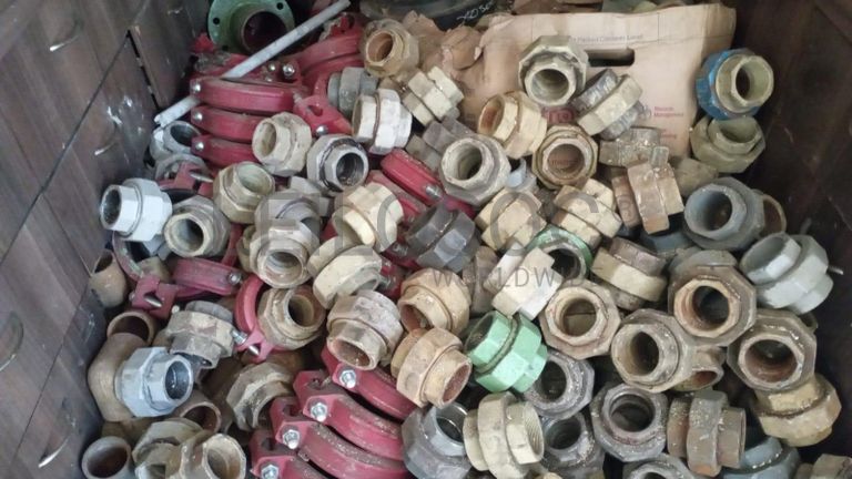 Diversos + Diversos + Diversos + Contentor 40P ·