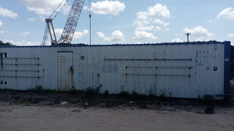 Diversos + Diversos + Diversos + Contentor 40P ·