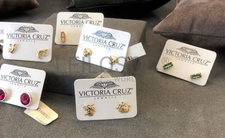 Brincos em prata e outros materiais