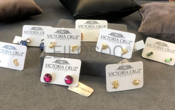 Brincos em prata e outros materiais