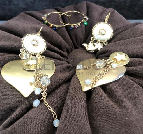 Brincos em prata e outros materiais