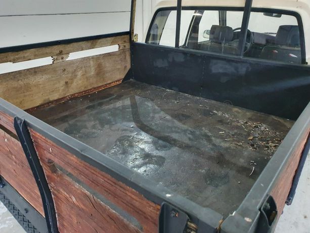 Toyota Hilux 2.4D · Ano 1990