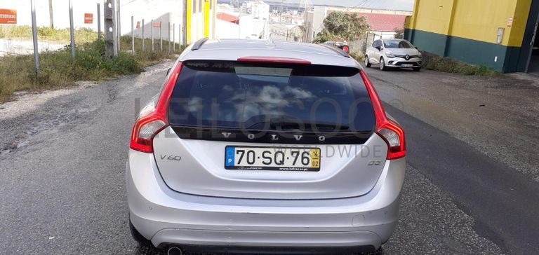 Volvo V60 2.0 · Ano 2014