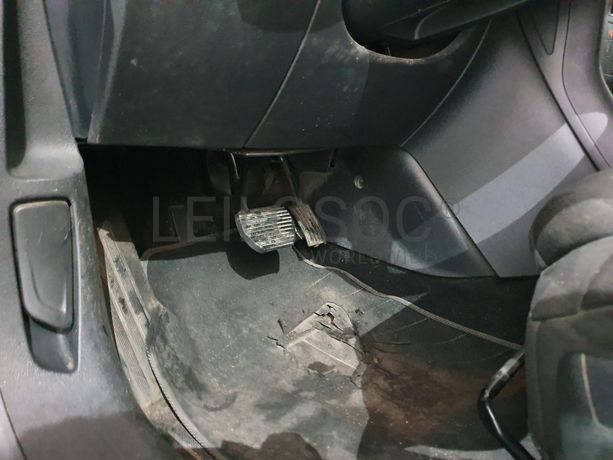 Citroën C5 1.6 HDI · Ano 2012