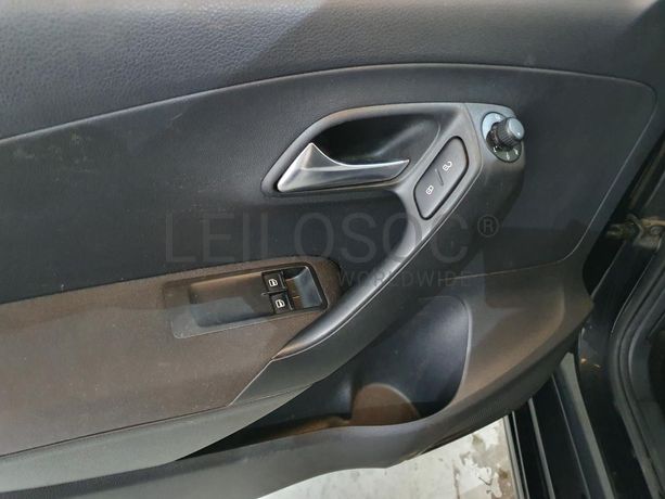 Volkswagen Polo 1.2 TDI · Ano 2012