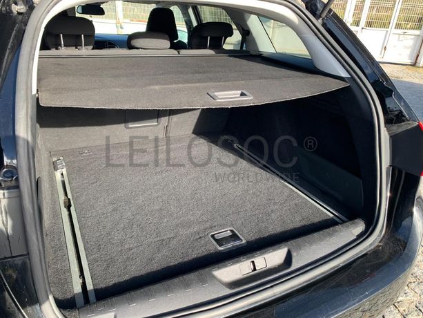 Peugeot 308 1.6 BlueHDI · Ano 2015